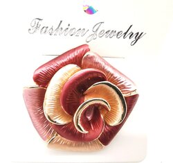 Magneet broche, Roosje, Kleur rood 3D, &Oslash; 41 mm.