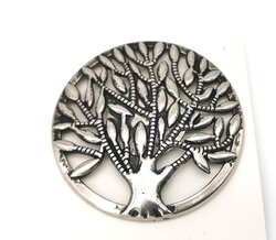 Magneet, broche, rond, Tree of life (levensboom) , zilverkleurig voor omslagdoek, sjaal en vest te sluiten.
