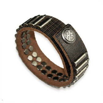 Leren armband met Bullets, zwart en beige.