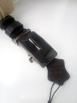 dubbelzijdige Lederen Riem, bruin &amp; zwart, zwarte draaibare buckle 60