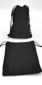 Luxe velours sieraden zakje zwart met nylon koordje. per 50