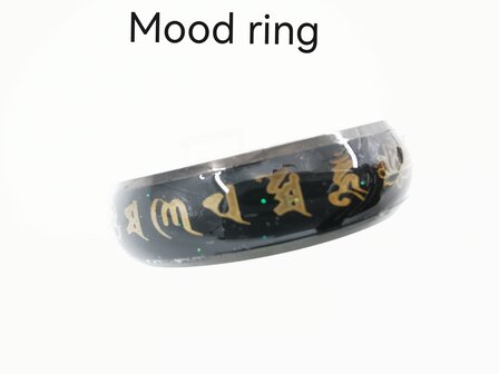 Edelstahl, Mood-Ring, &auml;ndert die Farbe. 