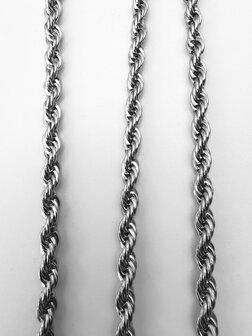 RVS Zilverkleurige twisted ketting, 45 cm