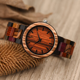 Houten horloge, band houten schakels