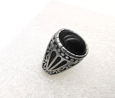 RVS zilverkleurig ovale edelsteen ring met Onyx edelsteen 