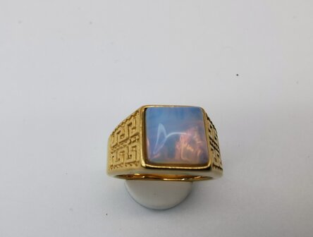 Edelstahl-Edelstein-Opal-goldfarbener griechischer Design-Ring. Vierkantringe mit Schutzstein