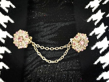 Clips met dubbel ketting, Rozet met schitterde kleur kristal en strass steentjes