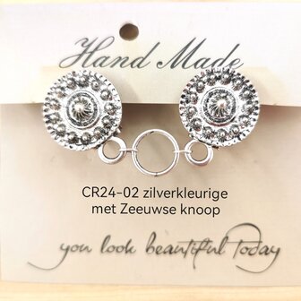 Clips mit doppelter Kette Zeeland-Knoten in der Farbe Antik-Silber-Optik.