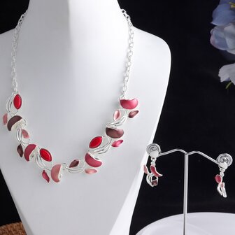 Set: Designer-Schmuck aus farbenfrohem Metallic-Emaille Mehrfarbig