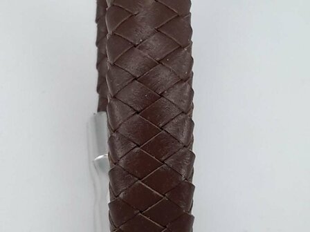 Leder braun geflochtenes Armband mit Magnetverschluss.