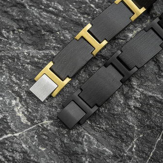 Armband Zwarte Ebony houten L 21.5 cm RVS tussenschakels goudkleurig