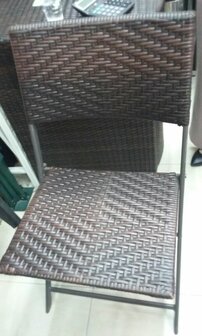 Bruin polyRotan tuin / balkon set; inklapbare stoelen &amp; ronde tafel, geharde glasplaat