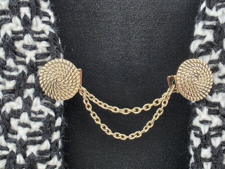 Clips met dubbel ketting symbool cirkel van het leven in kleur antiek goud look.