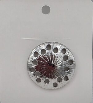 Magneet, broche, rond, levensspiraal, zilverkleurig voor omslagdoek, sjaal en vest te sluiten.
