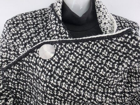 Magneet, broche, rond, levensspiraal, zilverkleurig voor omslagdoek, sjaal en vest te sluiten.