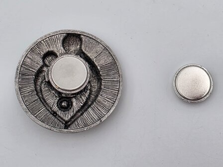 Magneet - broche - Design - Moeder en kind - Antiek zilverkleur - &Oslash; 4.5 cm 