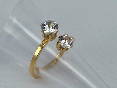Edelstaal Ringen goudkleurig dubbel zirkonia.
