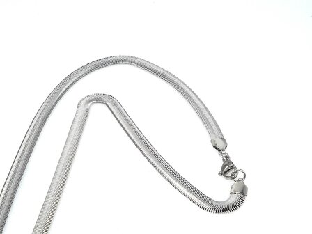 Flache Kette &ndash; Schlangenmuster &ndash; Edelstahl &ndash; L 50 cm * B 6,5 mm