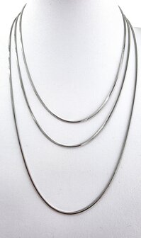 Edelstahl quadratischer Schlangenkette, 45 cm.