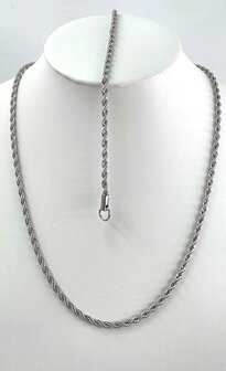 Edelstahl-Set. Silberfarbene gedrehte Halskette mit Armband
