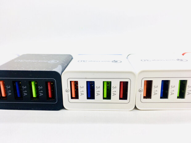 "Quick Charge 3.0" Schnellladegerät ; 3x usb + 1x QC 3.0 usb