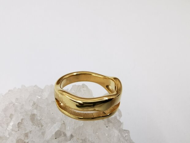 Ring, Goldfarben, Edelstahl, Mittelöffnung. 