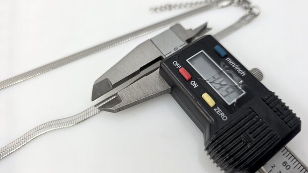 Platte Choker ketting rvs, zilverkleurig, L 43 + 5 cm, Br 4mm