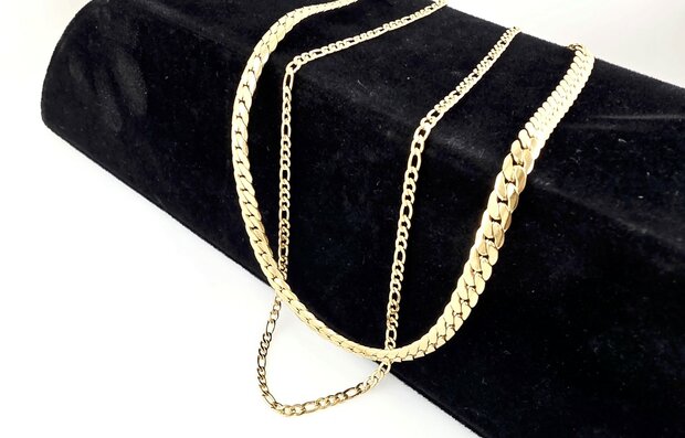 Zweireihige Edelstahlkette &ndash; L&auml;nge 40&ndash;45 cm, Breite 6 cm &ndash; goldfarben