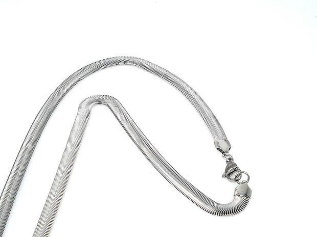 Flache Kette &ndash; Schlangenmuster &ndash; Edelstahl &ndash; L 50 cm * B 6,5 mm