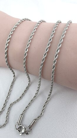 Halsketting rvs gevlochten/Gedraaide L 60 cm*Br 2mm