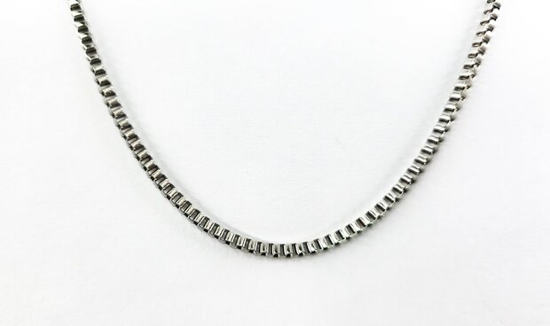 Venezianische Gliederkette aus Edelstahl, silberfarben, L 45 cm * B 2,5 mm