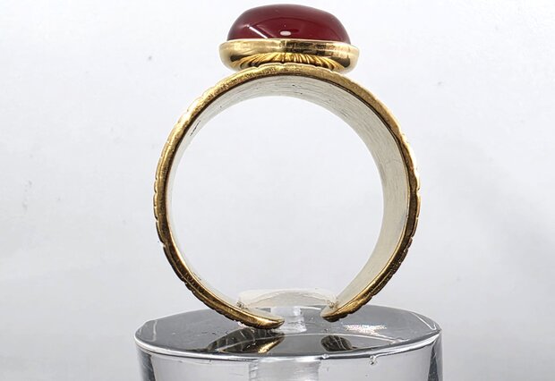 Ring aus Edelstahl mit Achat-Edelstein, rotgoldfarben, verstellbar